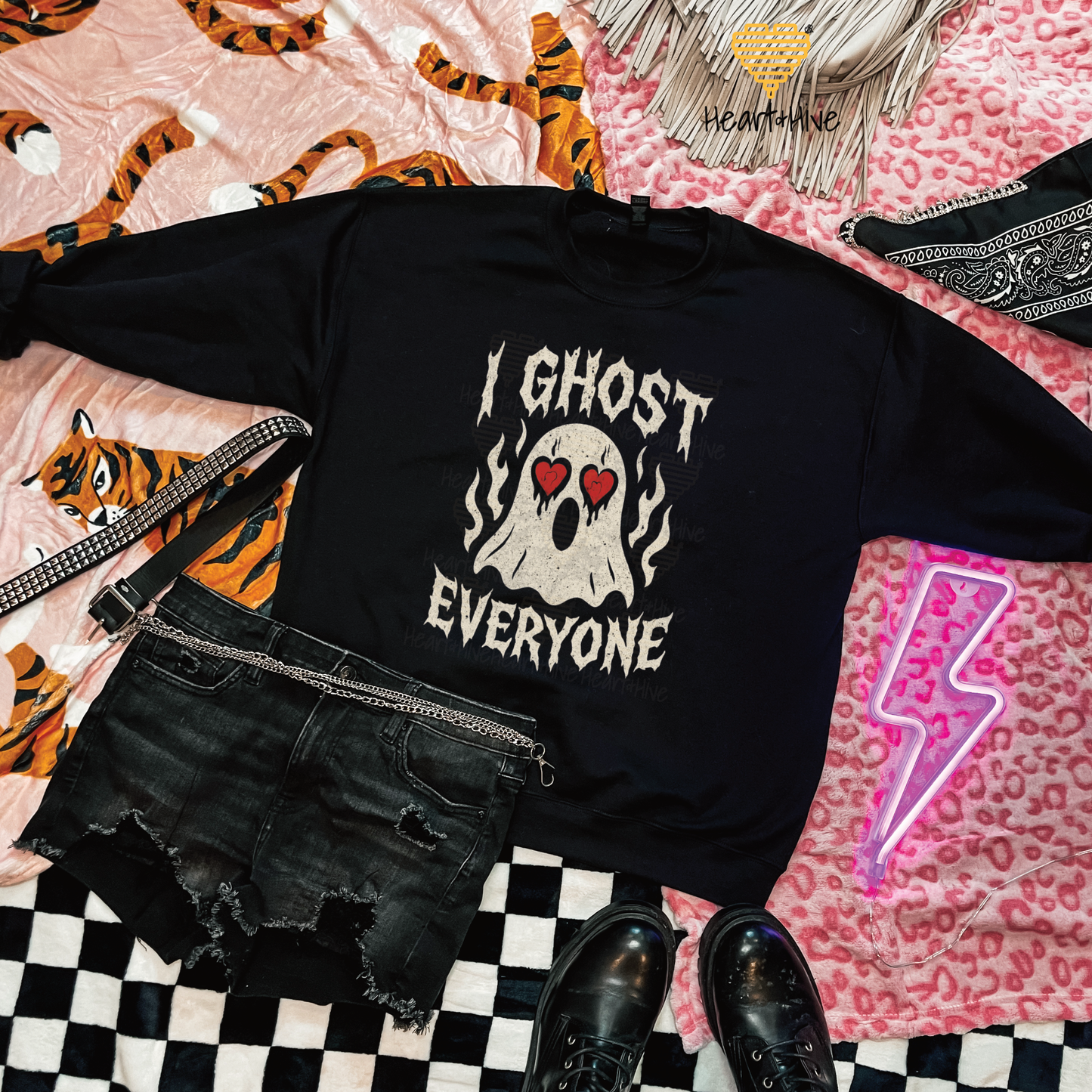 I Ghost Everyone Spooky Valentines Day // Optional Bleeding Heart Sleeves // BLACK