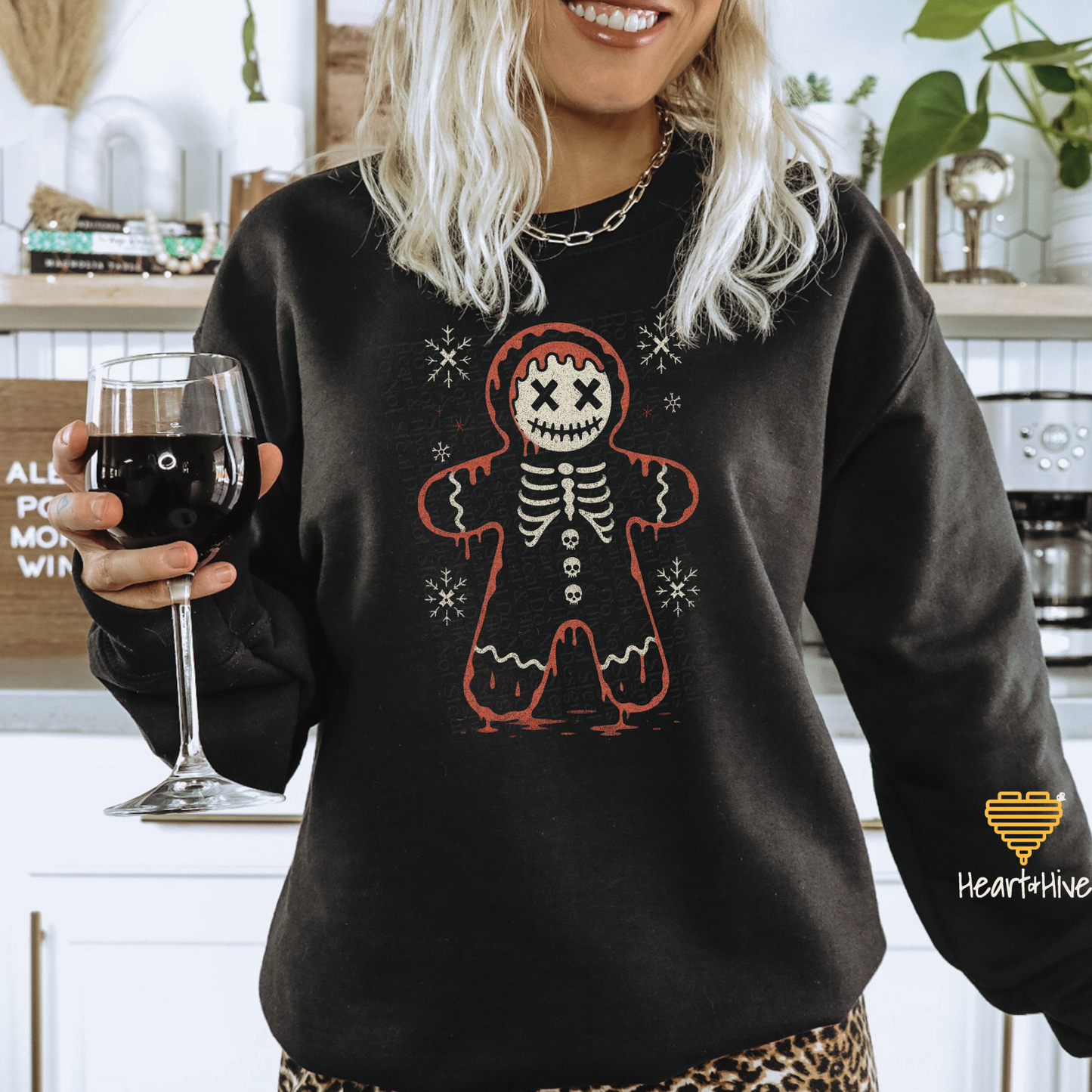 Creepy-Cute Skeleton Gingerbread // BLACK