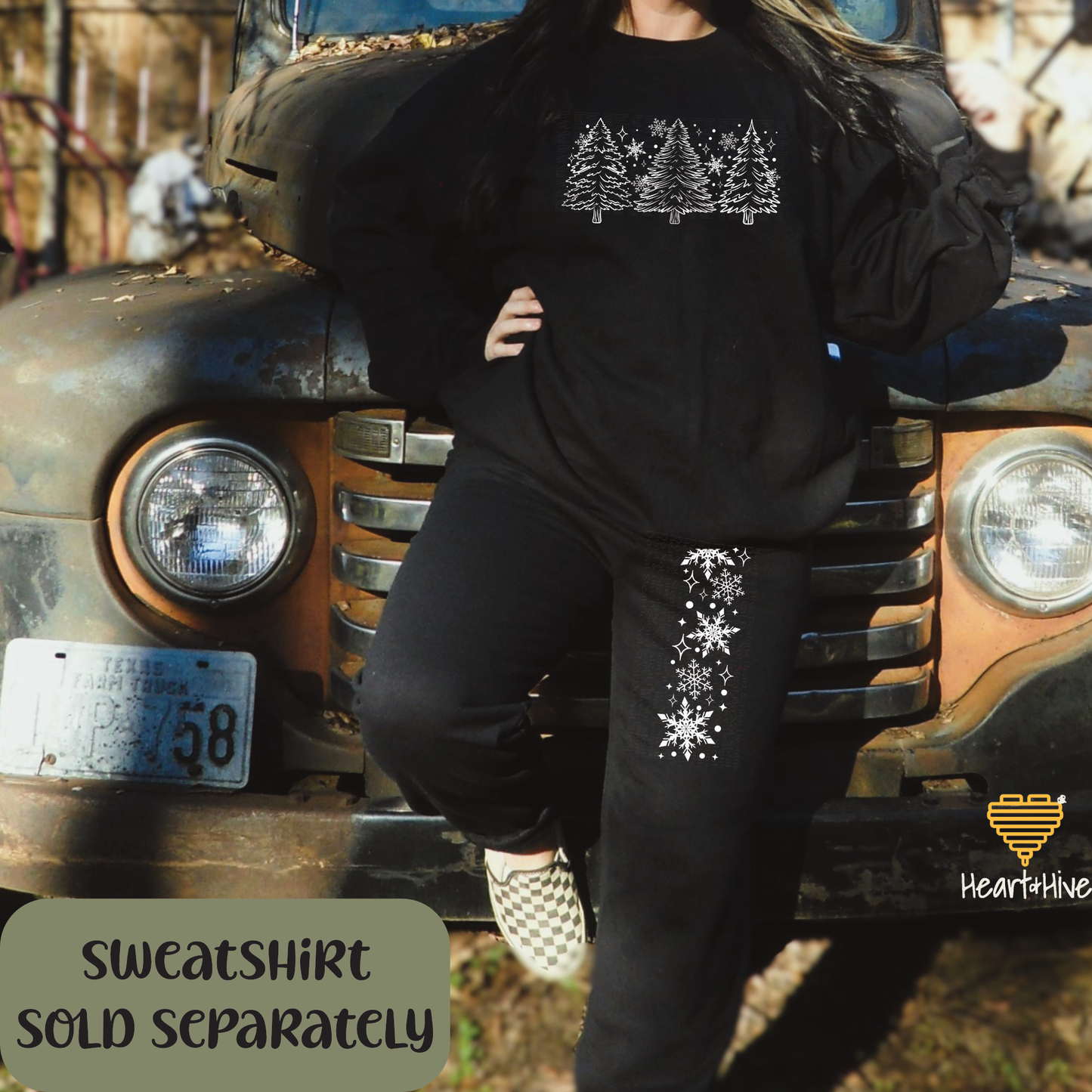 Christmas Snowflake // Softstyle Joggers // BLACK
